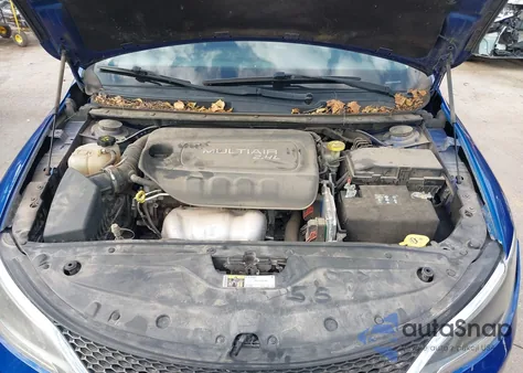 2015 Chrysler 200 Limited из США, поврежденный, VIN 1C3CCCABXFN657944